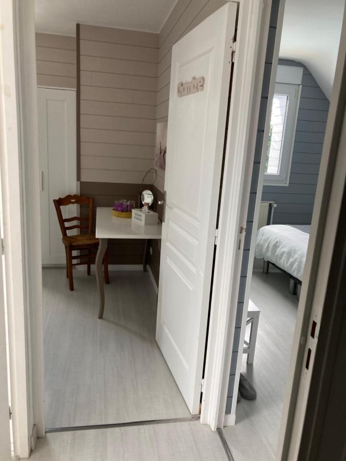 Maison Mama Neko Pontorson Exteriér fotografie